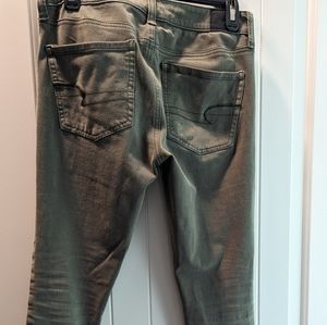 American eagle pants size 4 women Green